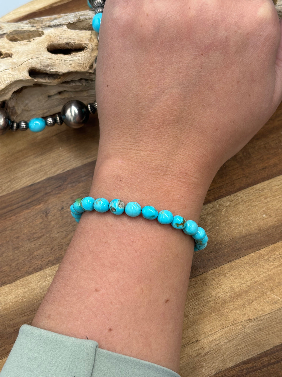 Sonoran Gold #926-15 Turquoise Nugget Bracelet