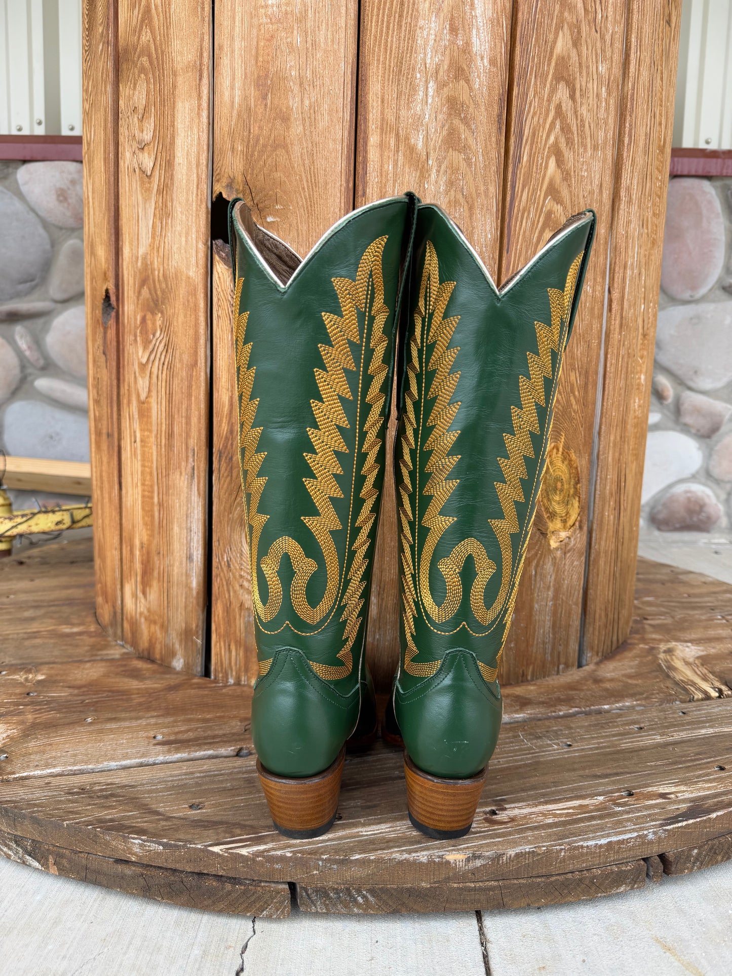 Signature Turquoise Reata Boot – The Marcie Emerald Green Snip Toe Boot