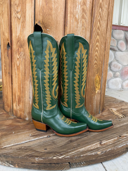 Signature Turquoise Reata Boot – The Marcie Emerald Green Snip Toe Boot