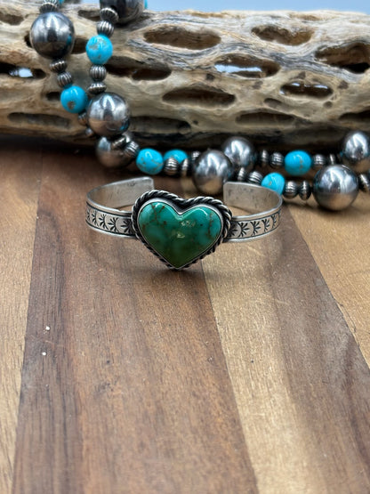 Sonoran Gold #1014-4 Heart Cuff by Rick Enriquez, Navjao