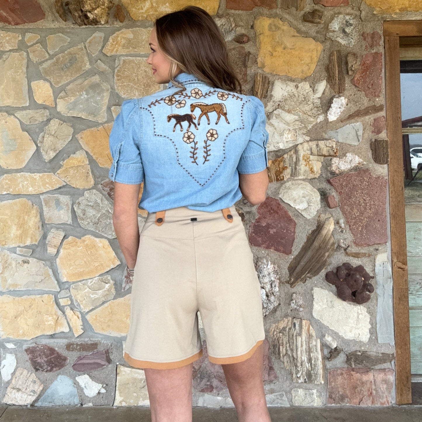 Mrs. Boot Stitch Short