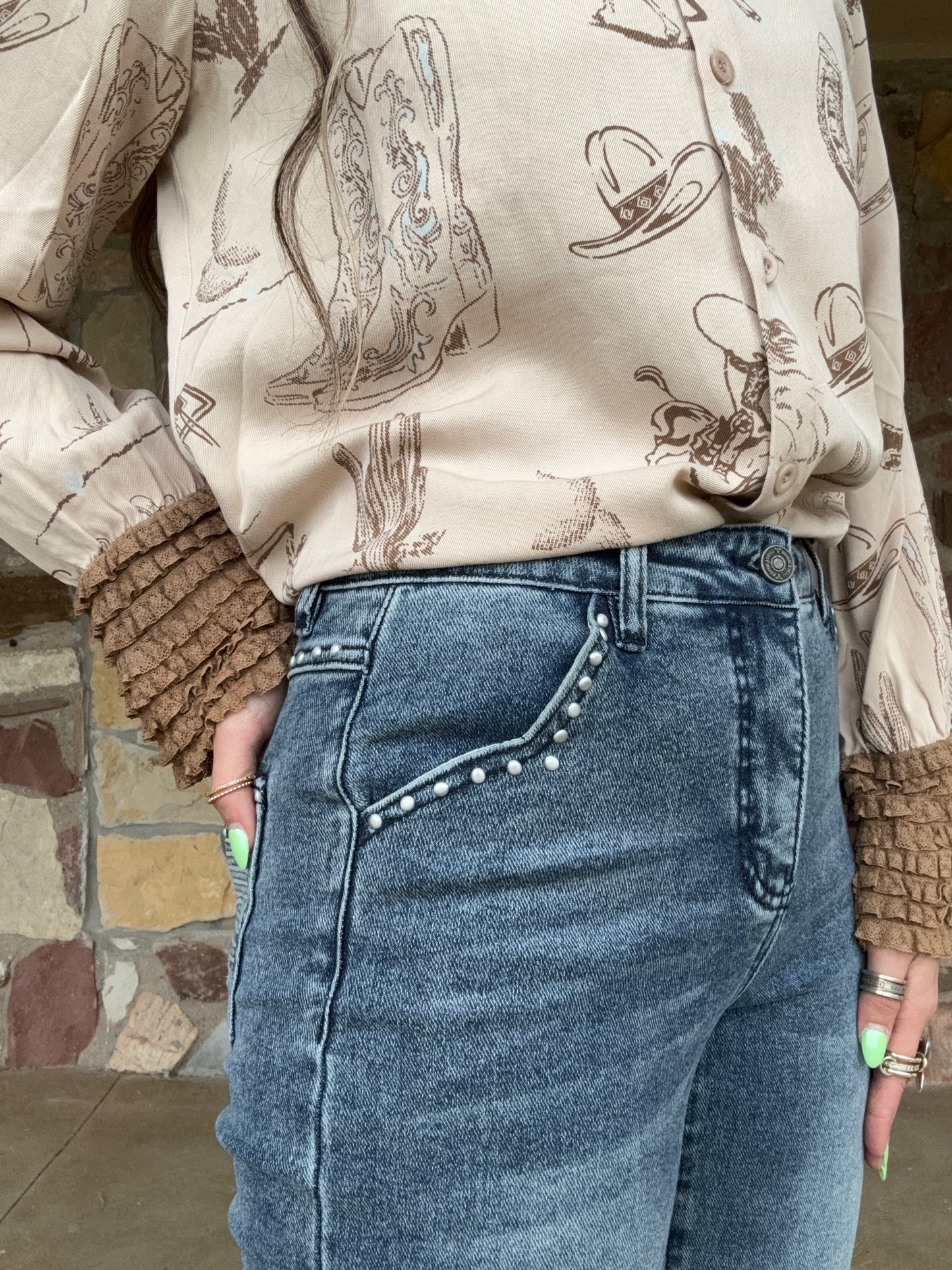 Canyon Crest Crop Jeans