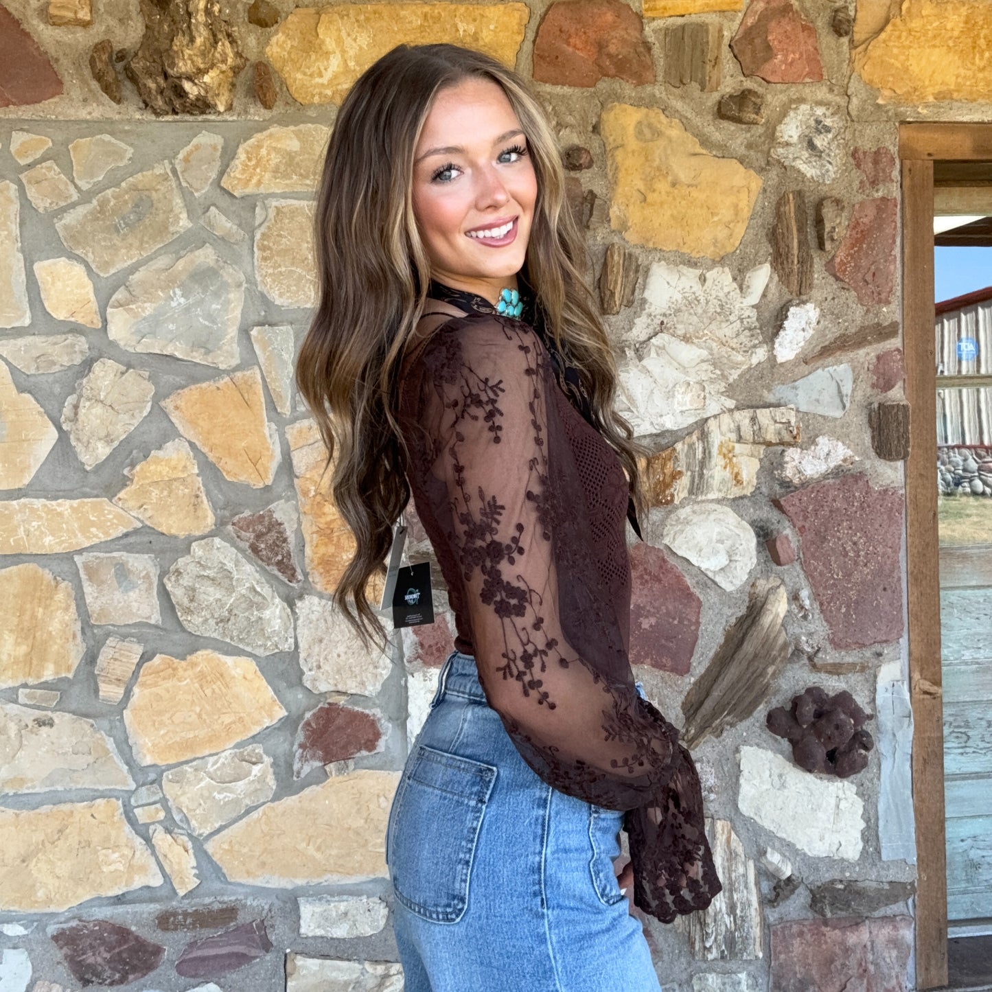 The Evie Lace Bubble-Sleeve Bodysuit: Chocolate
