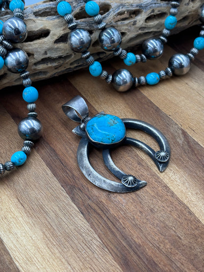 Turquoise Naja Pendant Chimney Butte, Santo Domingo Pueblo