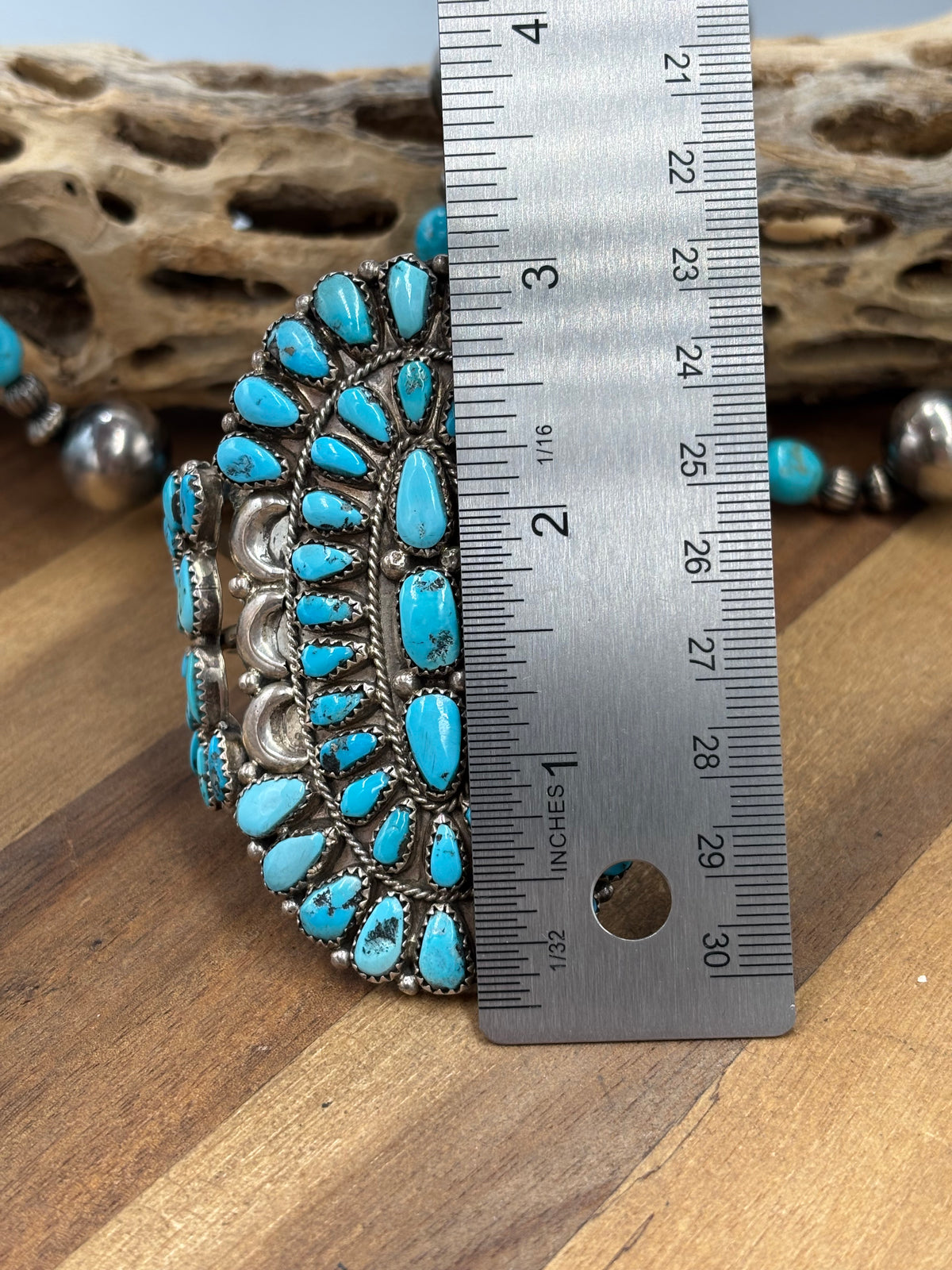Turquoise #922-25 Cluster Cuff Vintage *VAULTED*