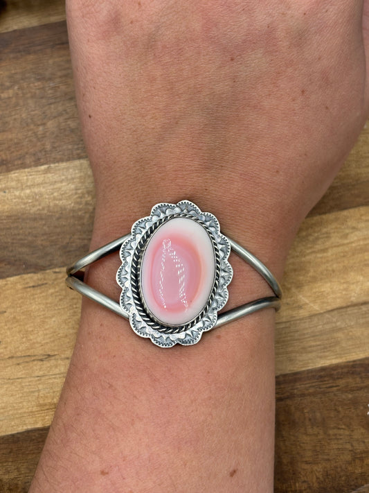 Pink Conch #108-13 Cuff by Boyd Ashley, Navajo
