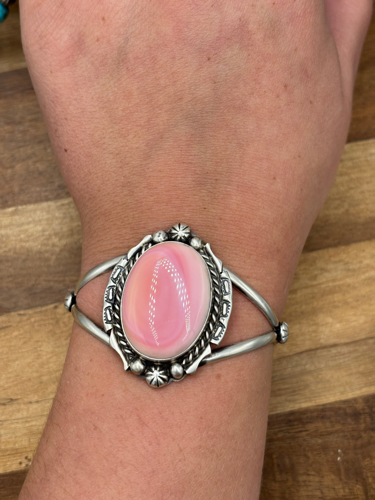 Pink Conch #108-14 Cuff by Augustine Largo, Navajo