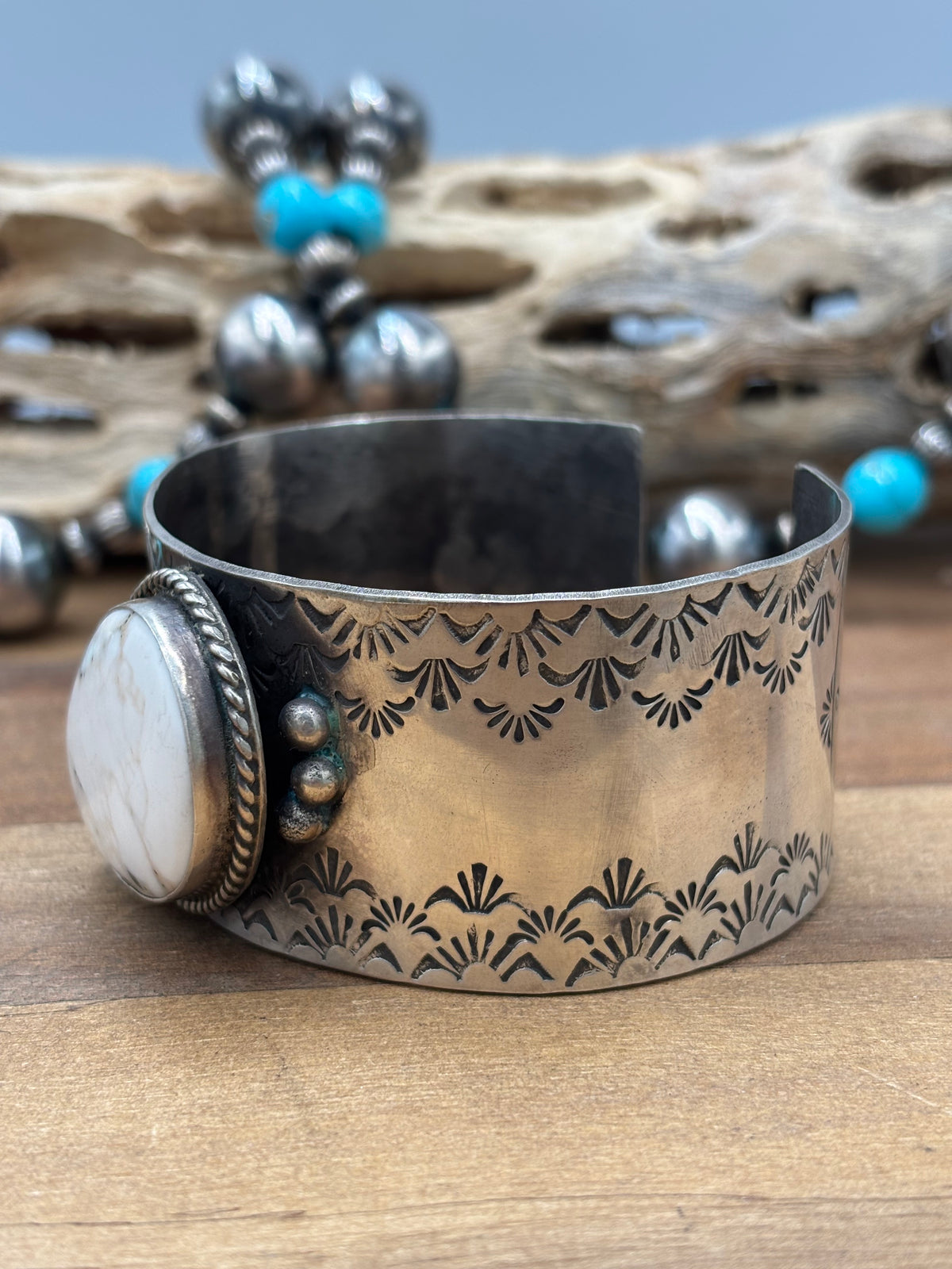 White Buffalo #108-15 Cuff by EE, Navajo