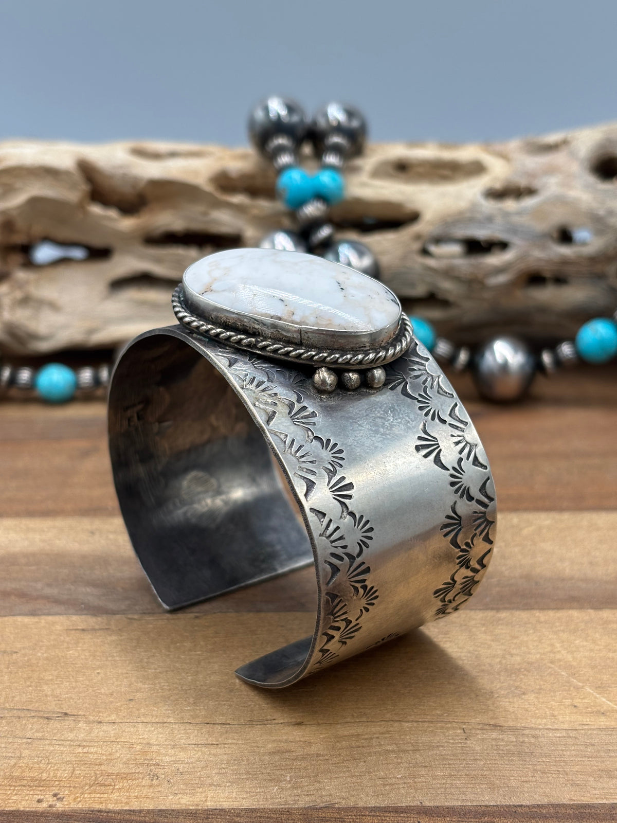 White Buffalo #108-15 Cuff by EE, Navajo