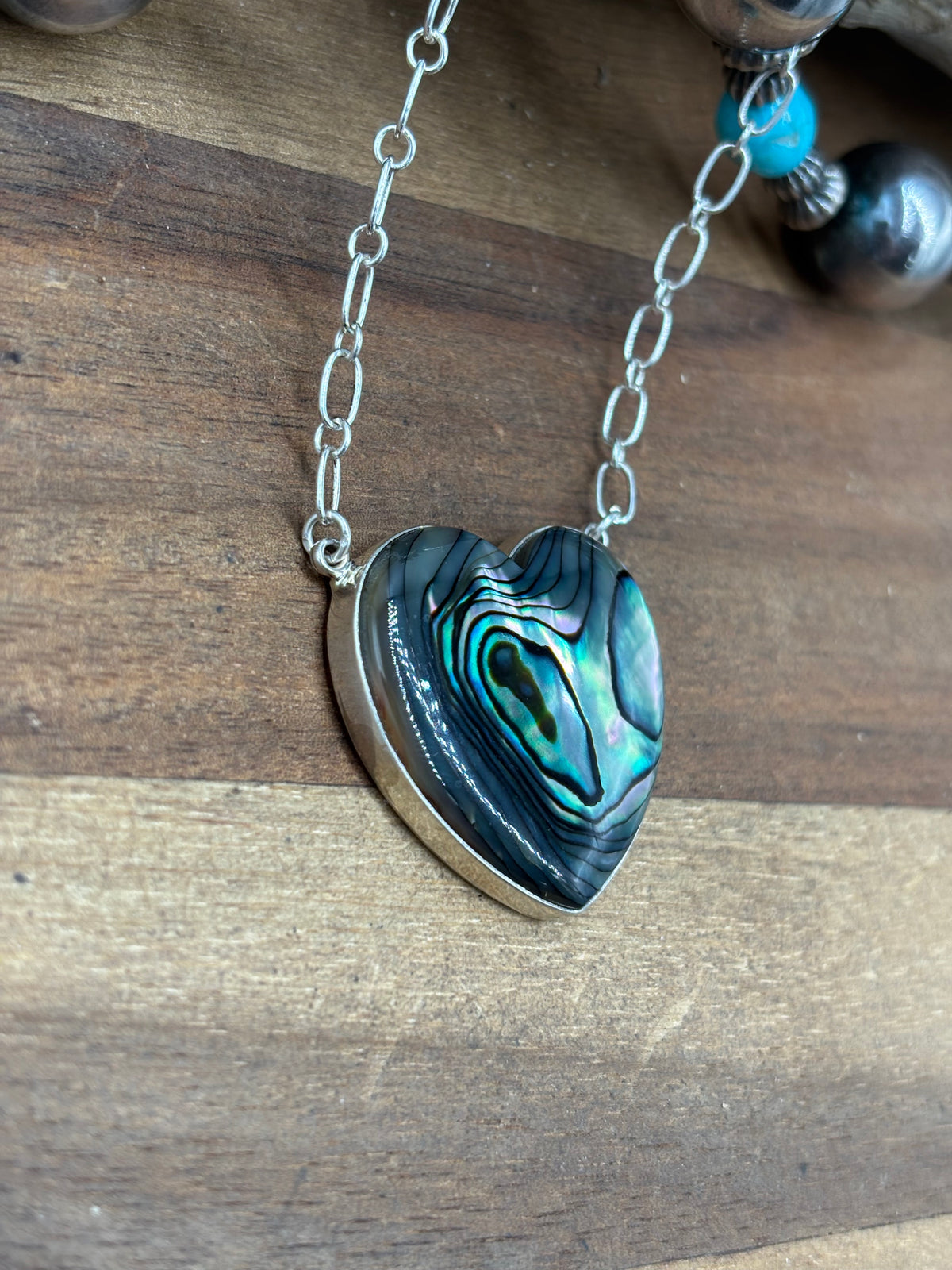 Abalone #108-25B Heart Necklace by R Grace, Navajo