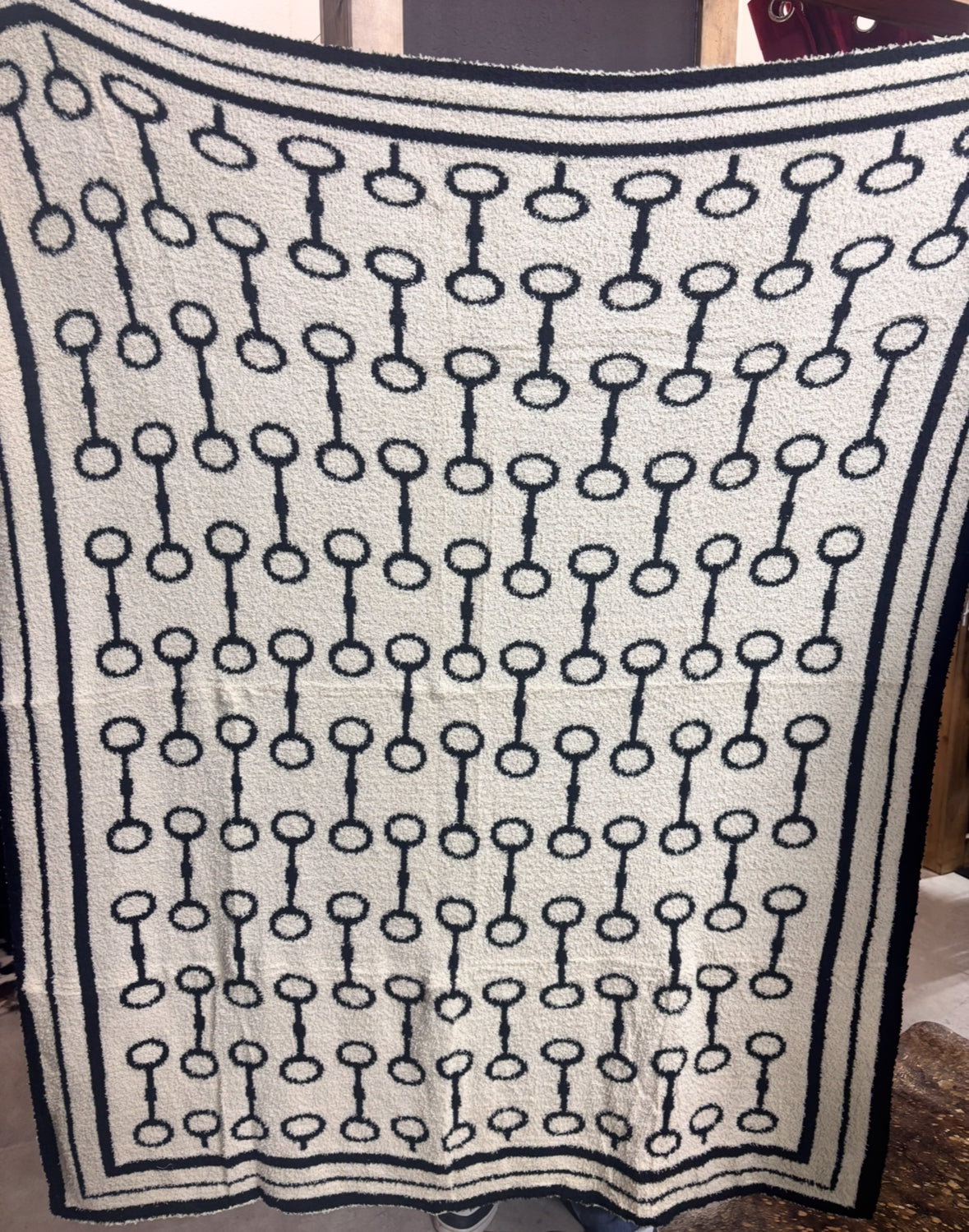 Black & Ivory Snaffle Bit Blanket