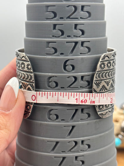 Wild Horse #1022-34 Cuff by Robert Johnson, Navajo