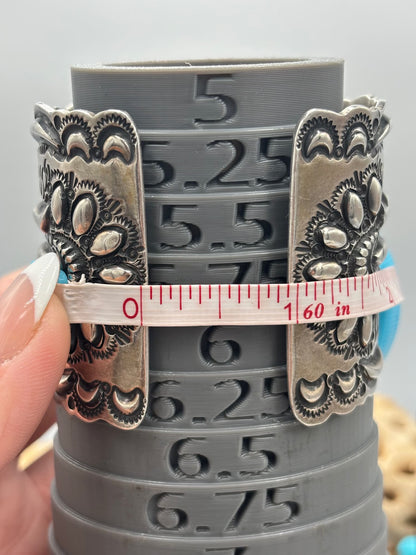 Turquoise #1022-32 Cuff by Darryl Becenti, Navajo