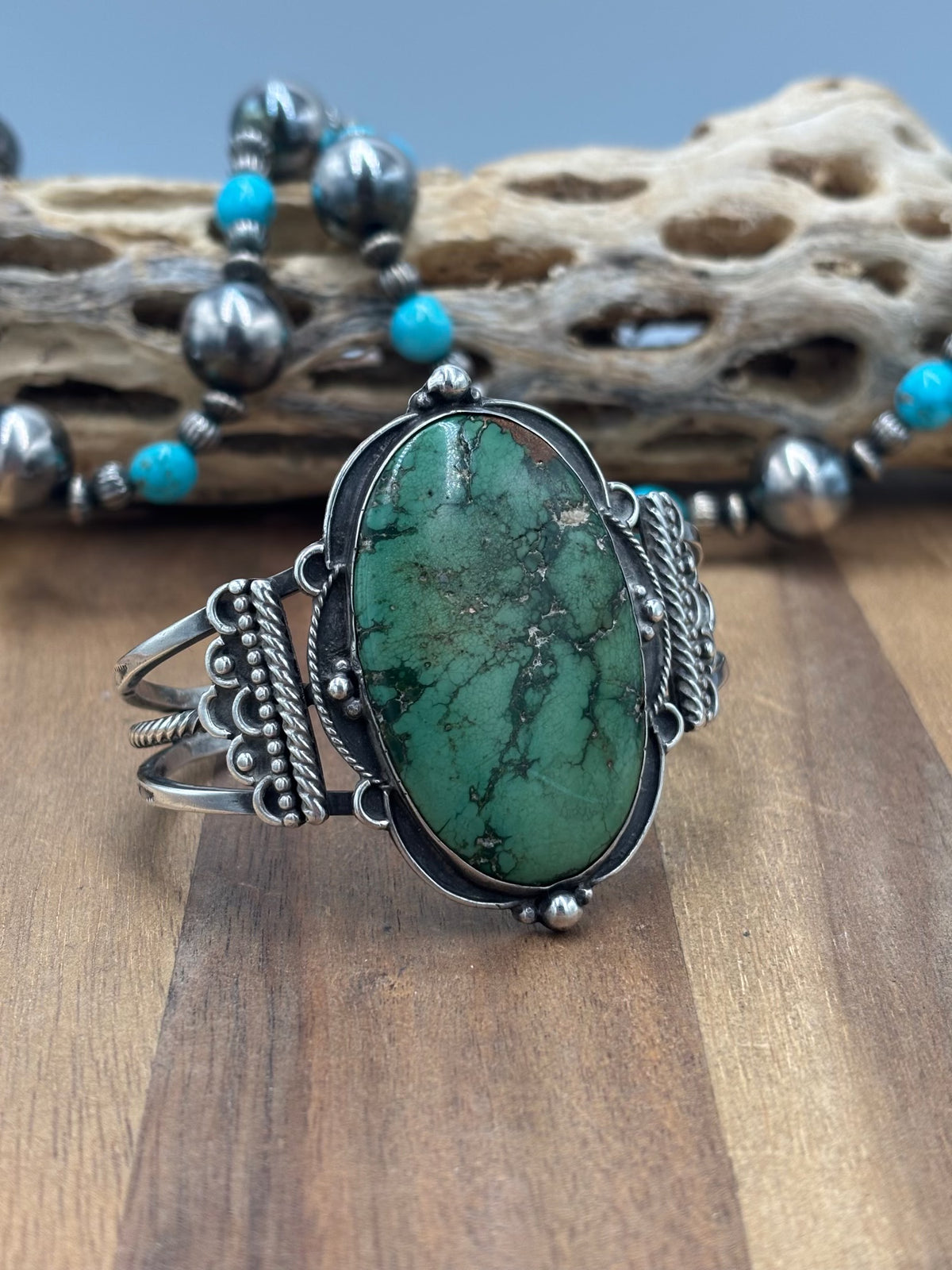 Green Turquoise #1022-31 Cuff Vintage