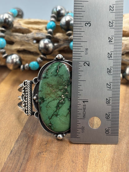 Green Turquoise #1022-31 Cuff Vintage