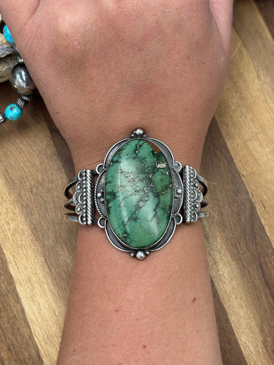 Green Turquoise #1022-31 Cuff Vintage