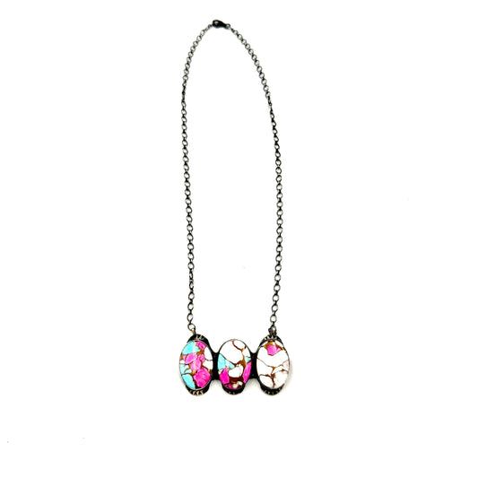 18" 3 Stone Cotton Candy bar necklace By Tia Long, Navajo