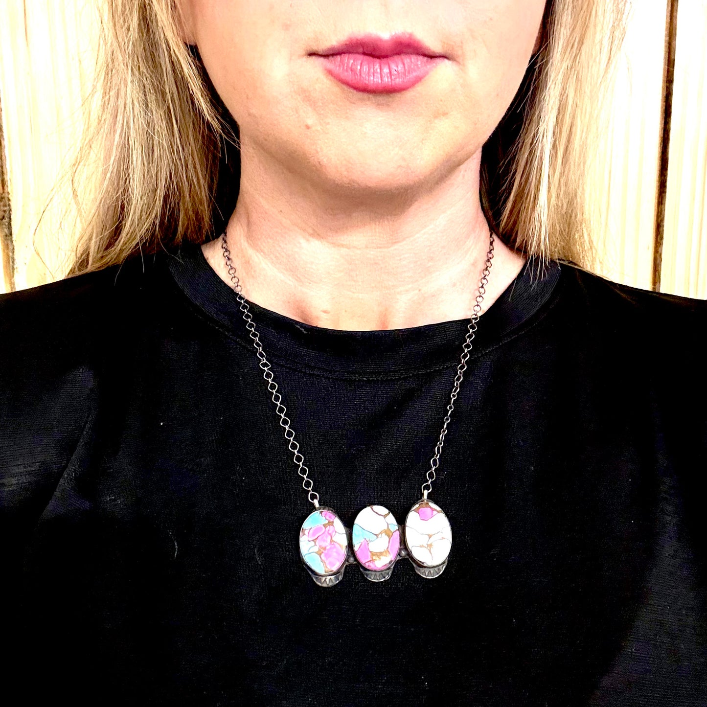18" 3 Stone Cotton Candy bar necklace By Tia Long, Navajo