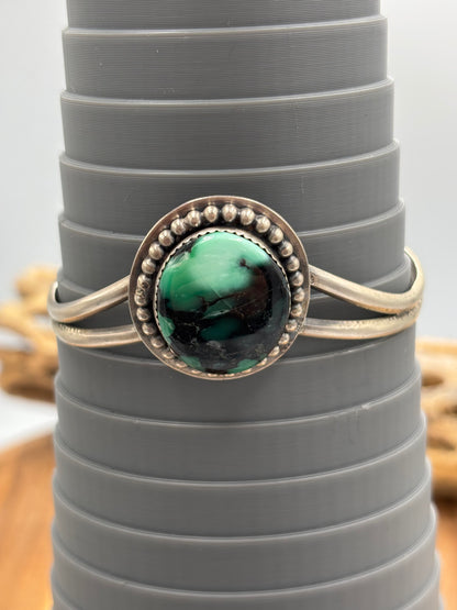 Emerald Rose Varasite Cuff