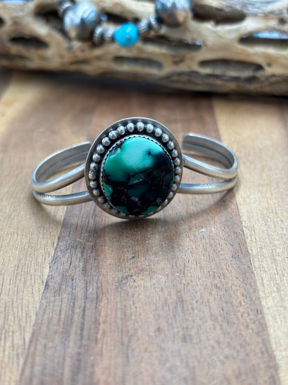 Emerald Rose Varasite Cuff