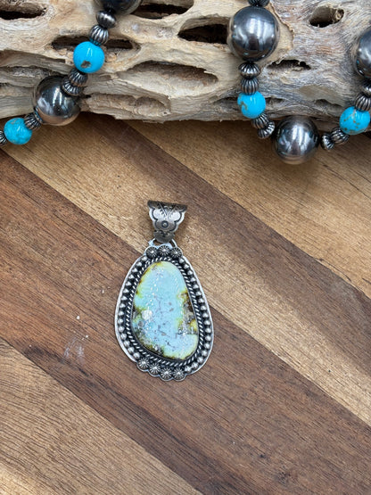 Palomino Pendant