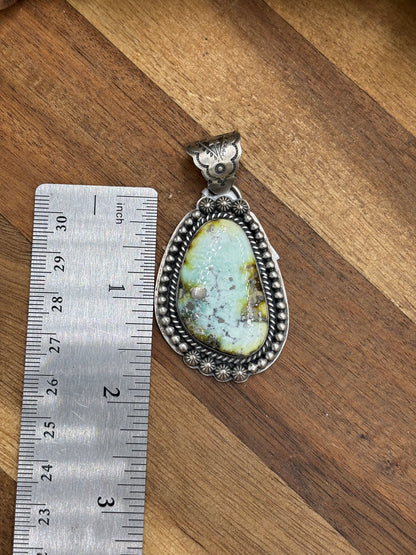 Palomino Pendant