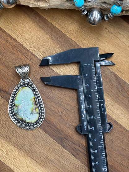 Palomino Pendant