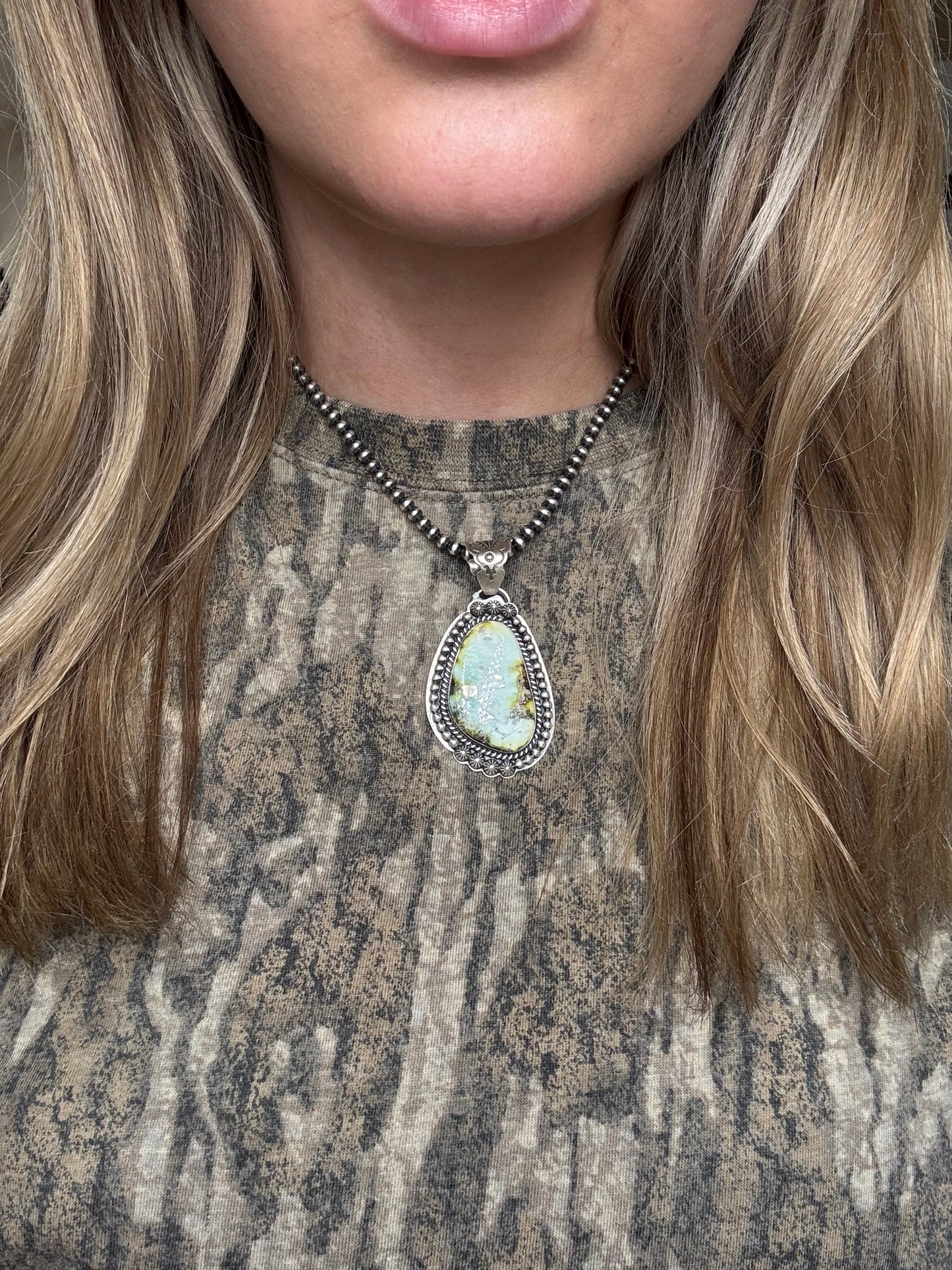 Palomino Pendant