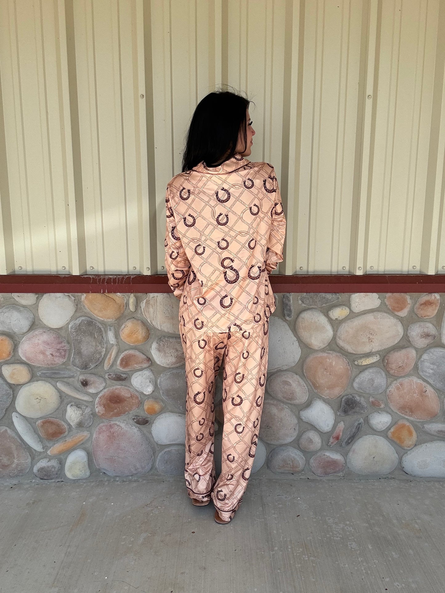 Camel Horseshoe Set Regular and Plus
