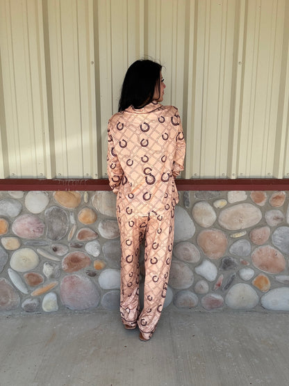 Camel Horseshoe Set Regular and Plus