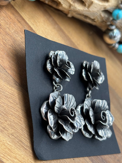 Rose Earrings by Federico Jimenez