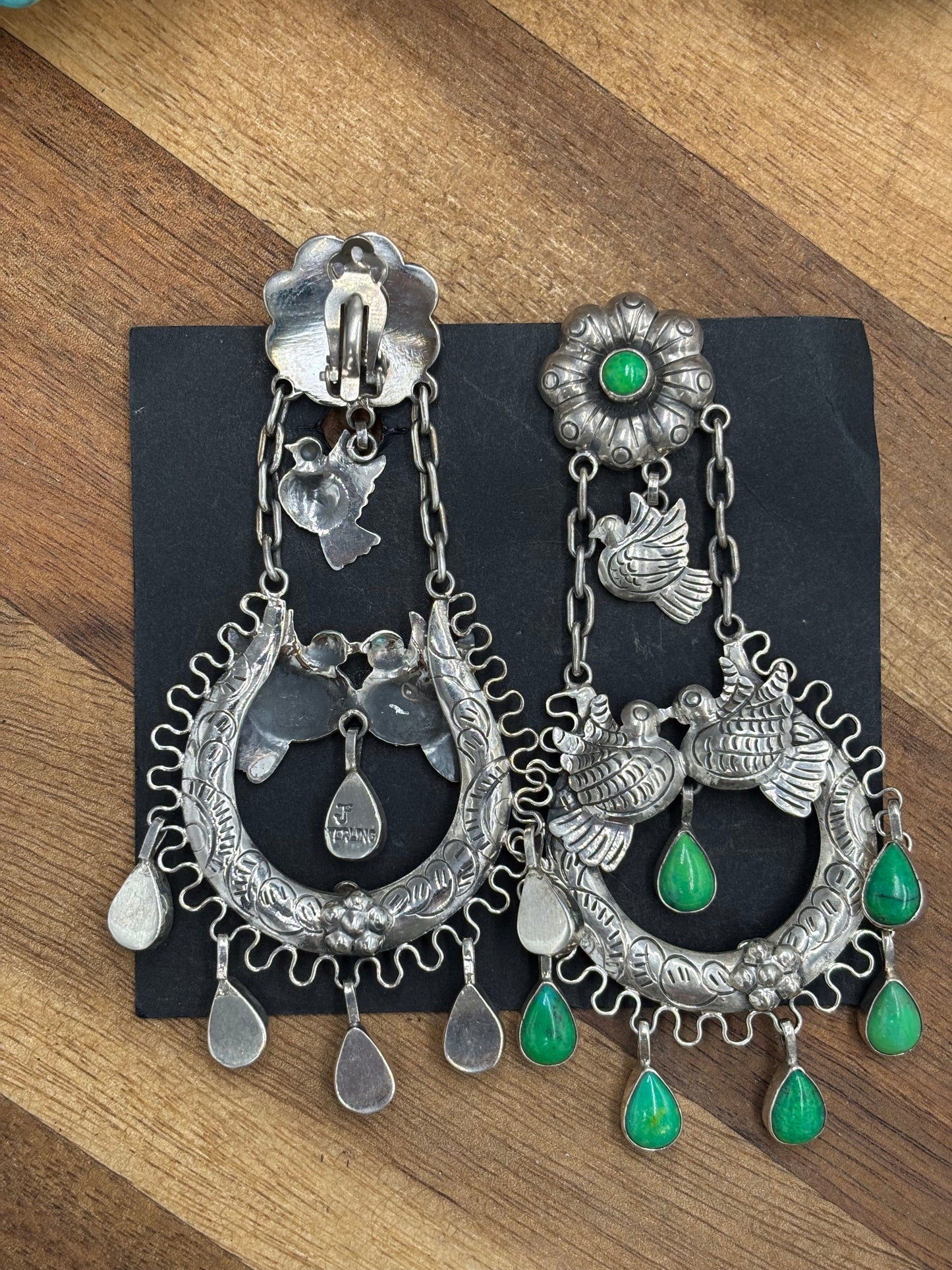 Carico Lake Turtle Dove Earrings #2-SGT2 by Federico Jimenez