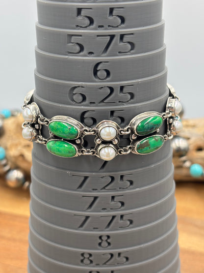 Carico Lake & Pearl Bracelet #1 by Federico Jimenez
