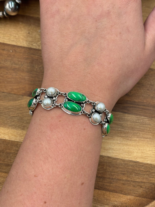 Carico Lake & Pearl Bracelet by Federico Jimenez