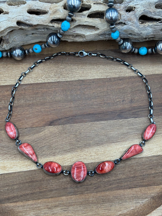 Red Spiny Choker by P Skeets, Navajo