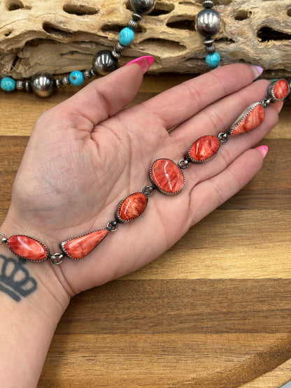 Red Spiny Choker by P Skeets, Navajo