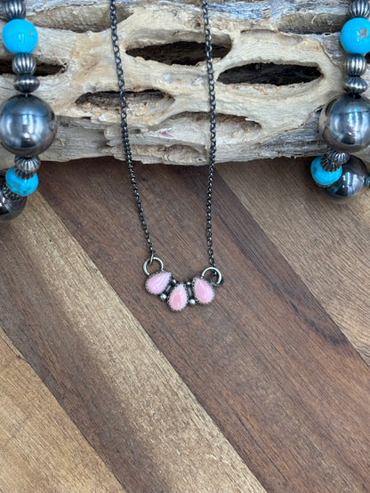 Pink Conch 3 Stone Necklace
