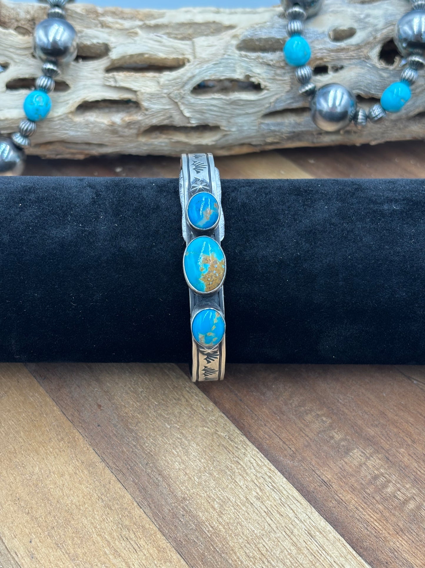Kingman Cuff #2 by Donovan Skeet, Navajo