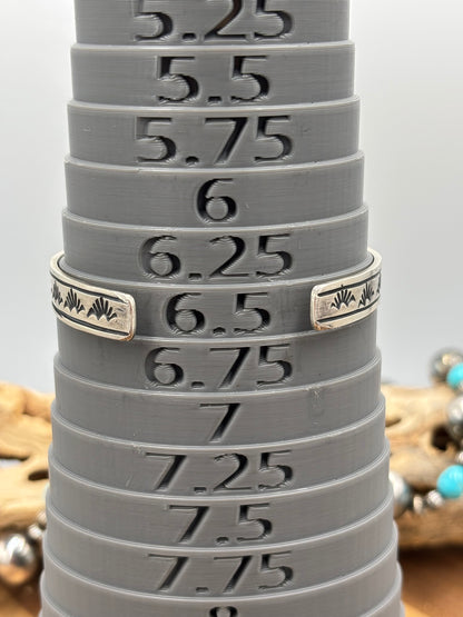 Kingman Cuff #2 by Donovan Skeet, Navajo
