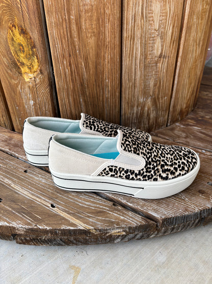 Women's Skylar Slip On Cheetah by Ariat