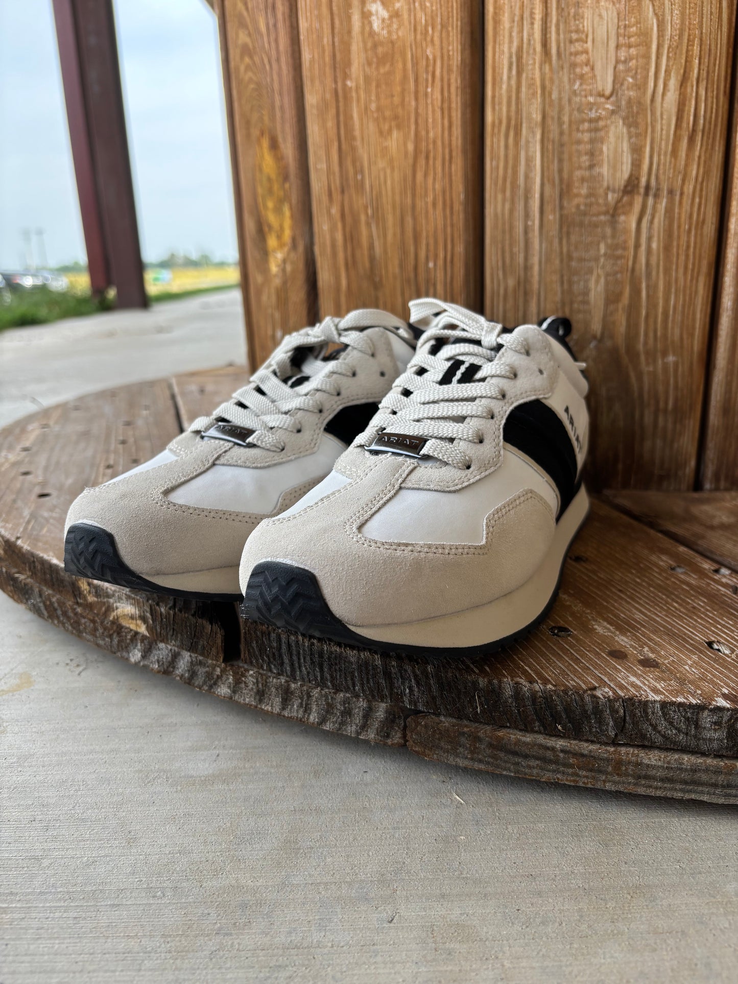 Men's Ranch Runner Shoe Cream  by Ariat