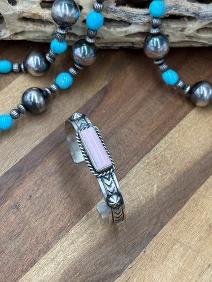 Pink Conch #96-46 Cuff by Rick Enriquez, Navajo