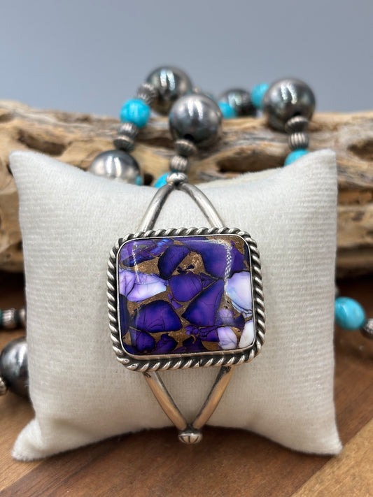 Lavender Dahlia #96-44 Cuff by Augustine Largo, Navajo