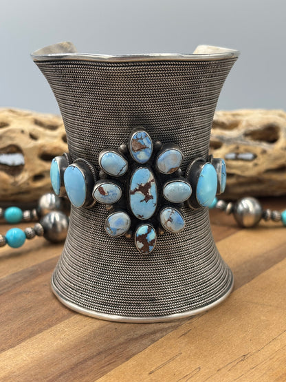 Golden Hills #96-40 Cuff by Merle House, Navajo