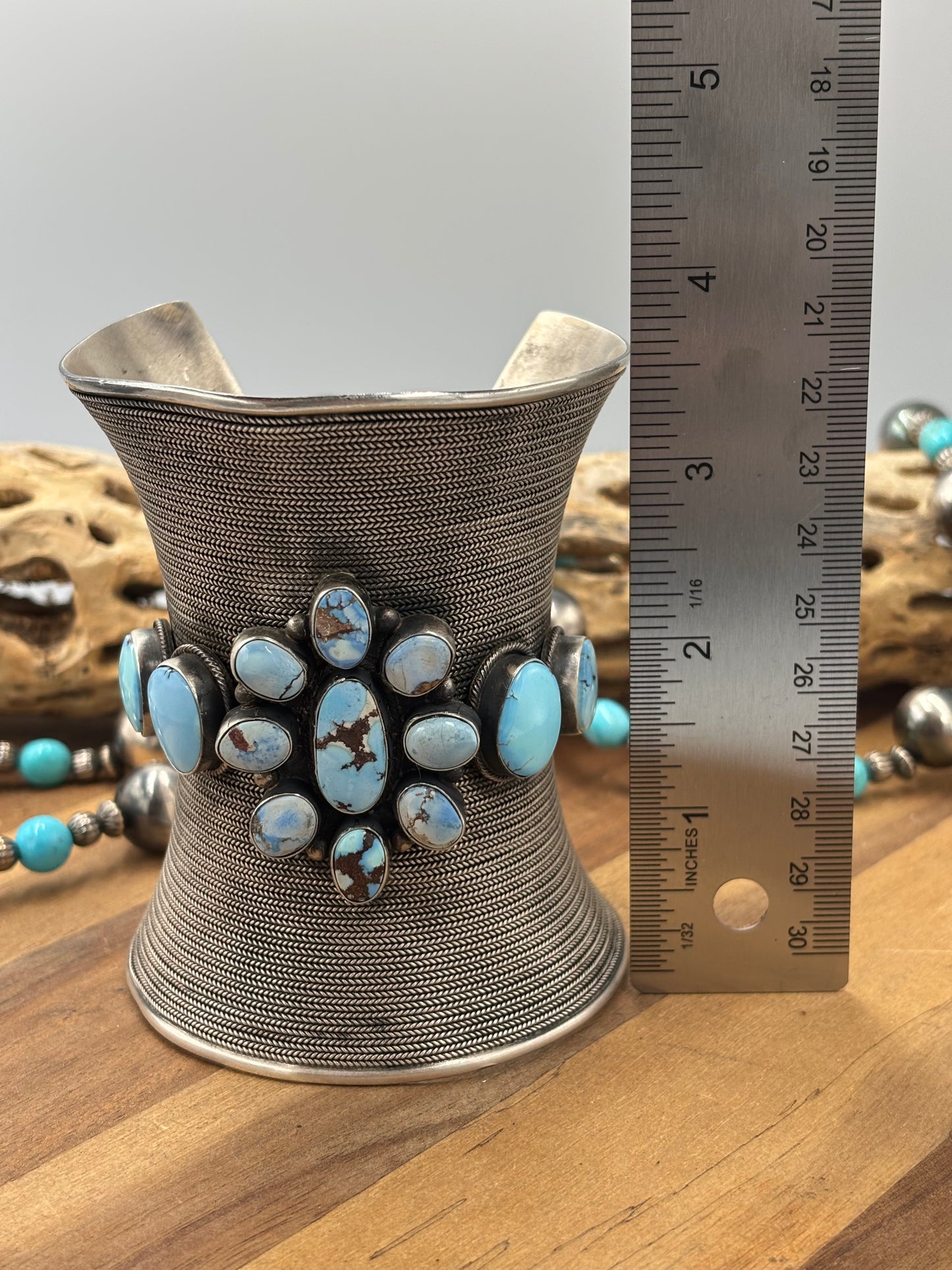 Golden Hills #96-40 Cuff by Merle House, Navajo