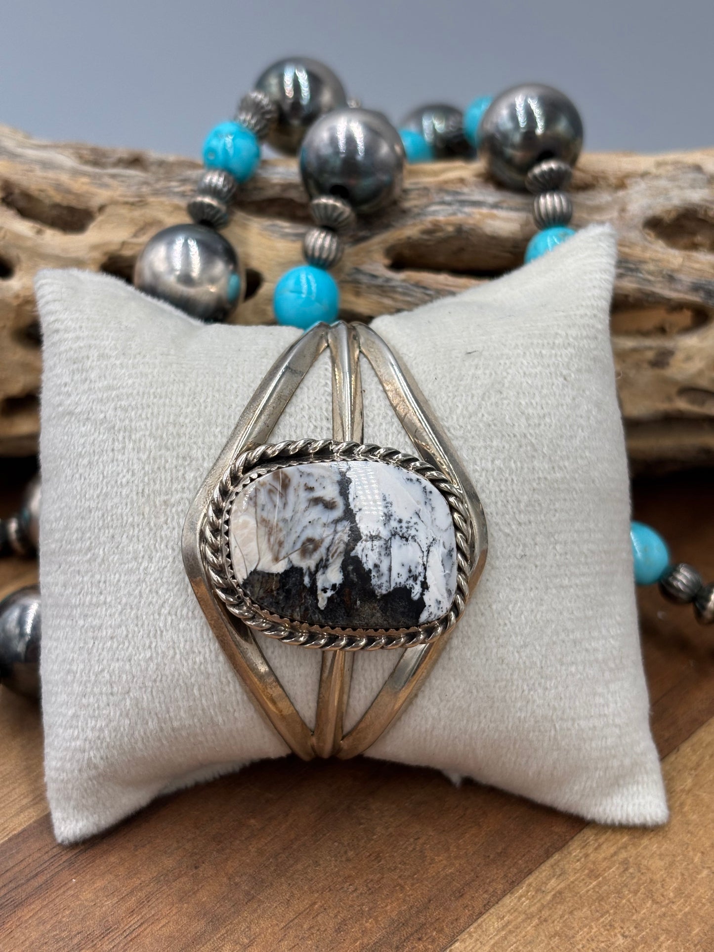 White Buffalo #96-38 Cuff