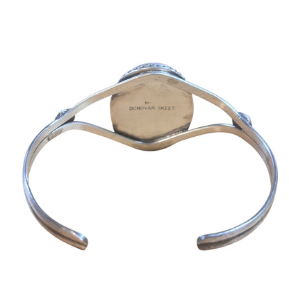 Single Stone Pink Conch Cuff