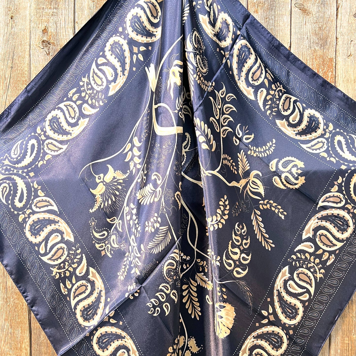 35X35" Blue and Cream Paisley Wild Rag/Scarf WR433