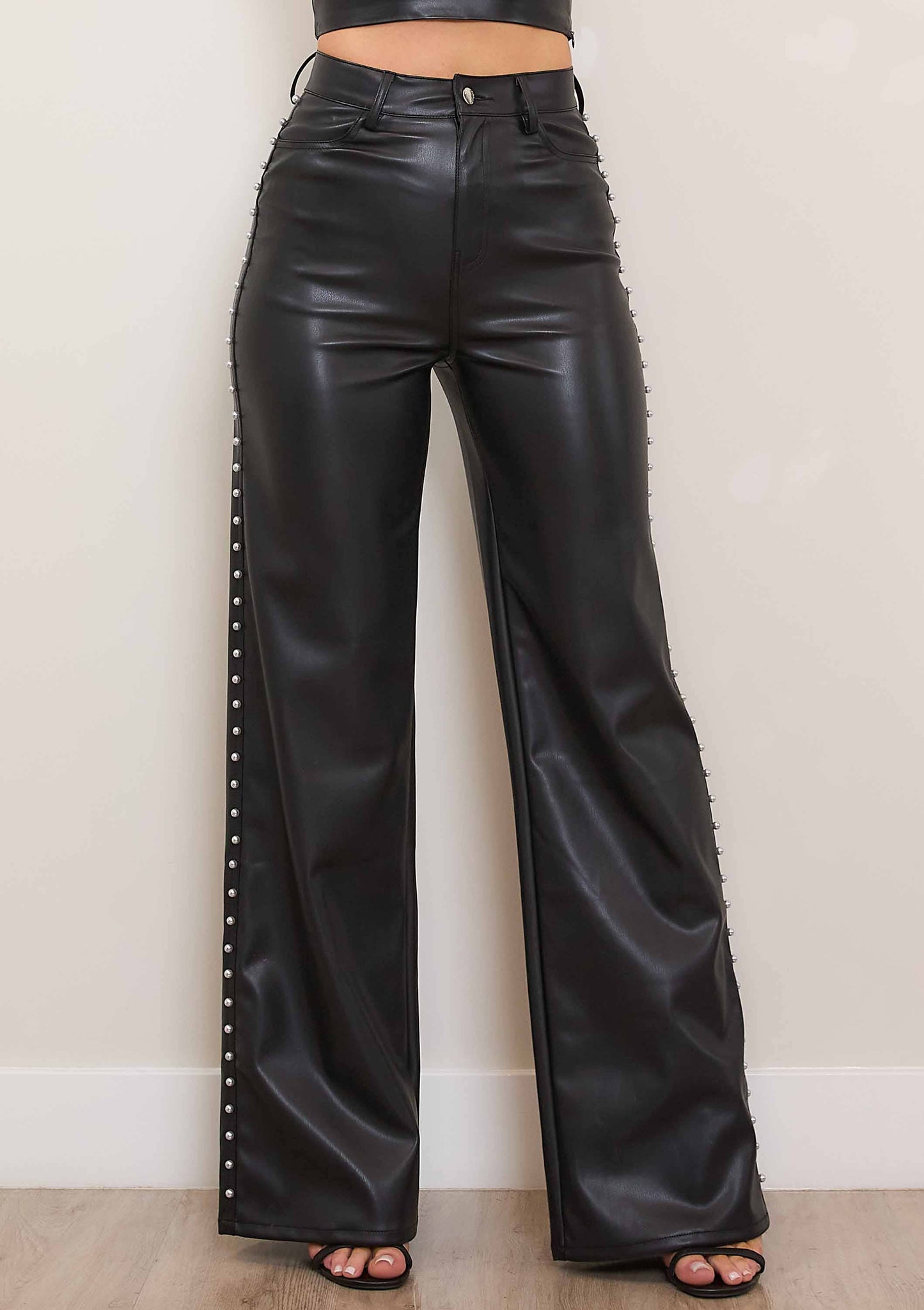 Brii Wide Leg Pants With Pearl: Black